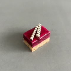 Tapaskage - Skovbærsnitte